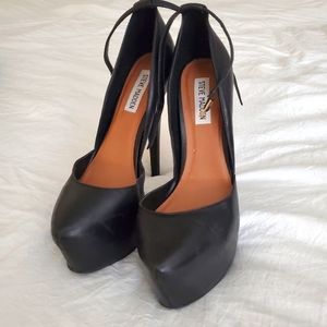 Steve Madden platform pumps sz9